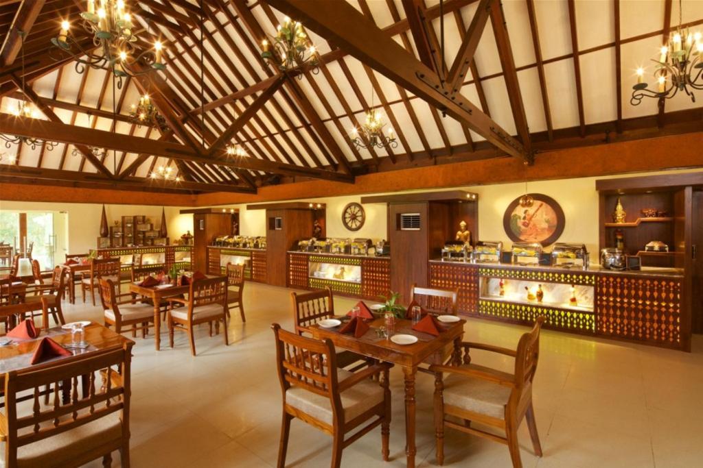 Poovar Island Resort Extérieur photo