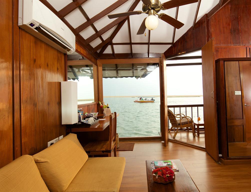 Poovar Island Resort Extérieur photo