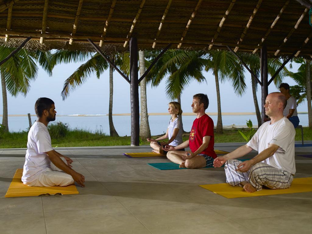Poovar Island Resort Extérieur photo