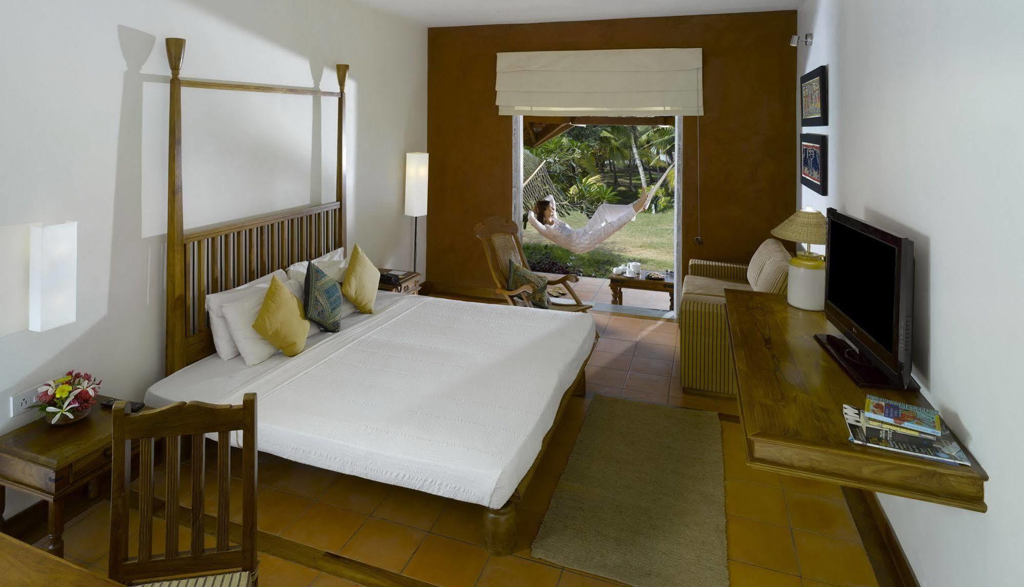 Poovar Island Resort Extérieur photo