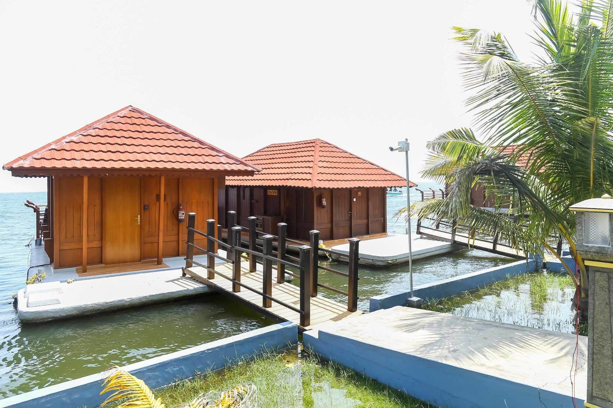Poovar Island Resort Extérieur photo