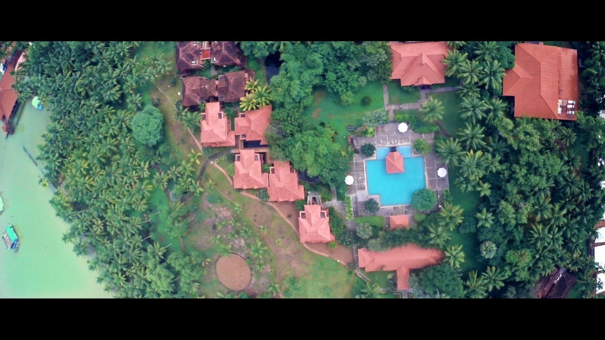Poovar Island Resort Extérieur photo