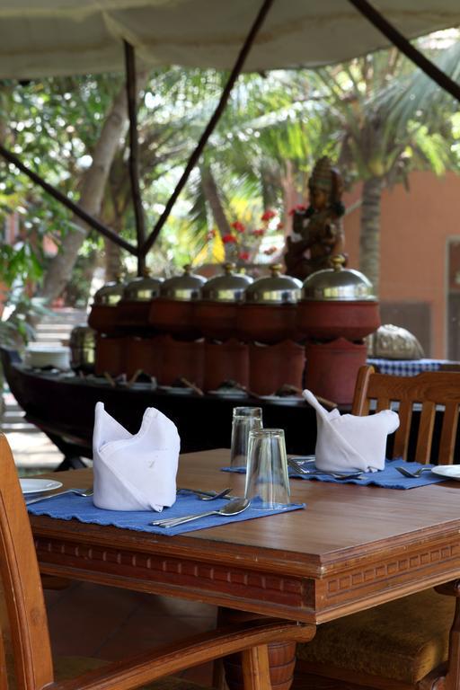 Poovar Island Resort Extérieur photo
